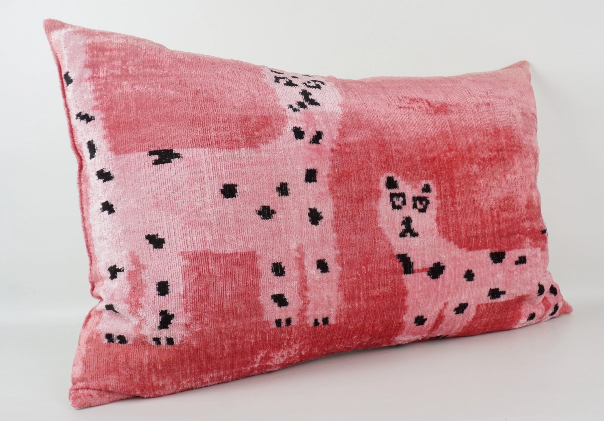 Lawrence & Pablo Cats - Ikat Silk/Velvet Pillowcase 16x24”