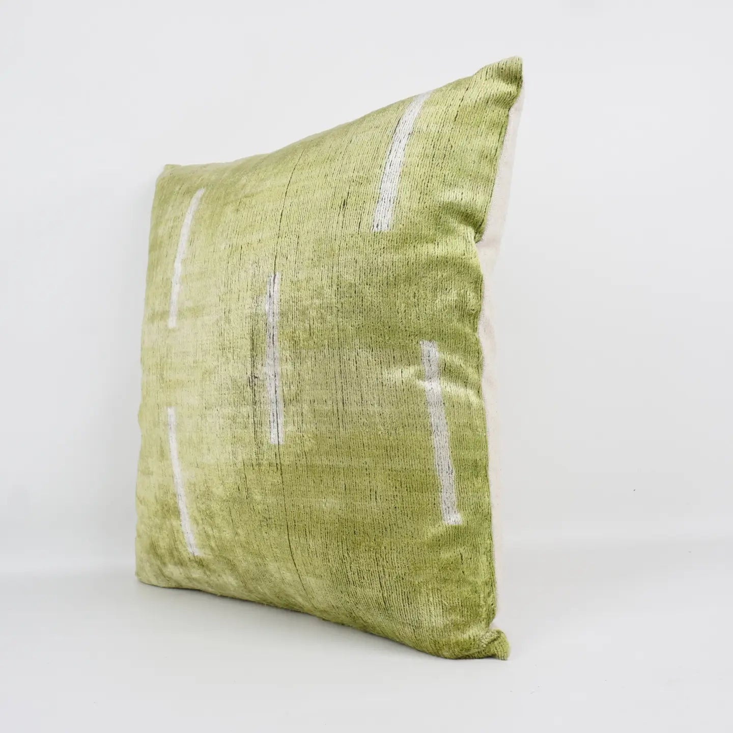 Sage/Whi̇te- Ikat Silk/Velvet Pillowcase 20x20"