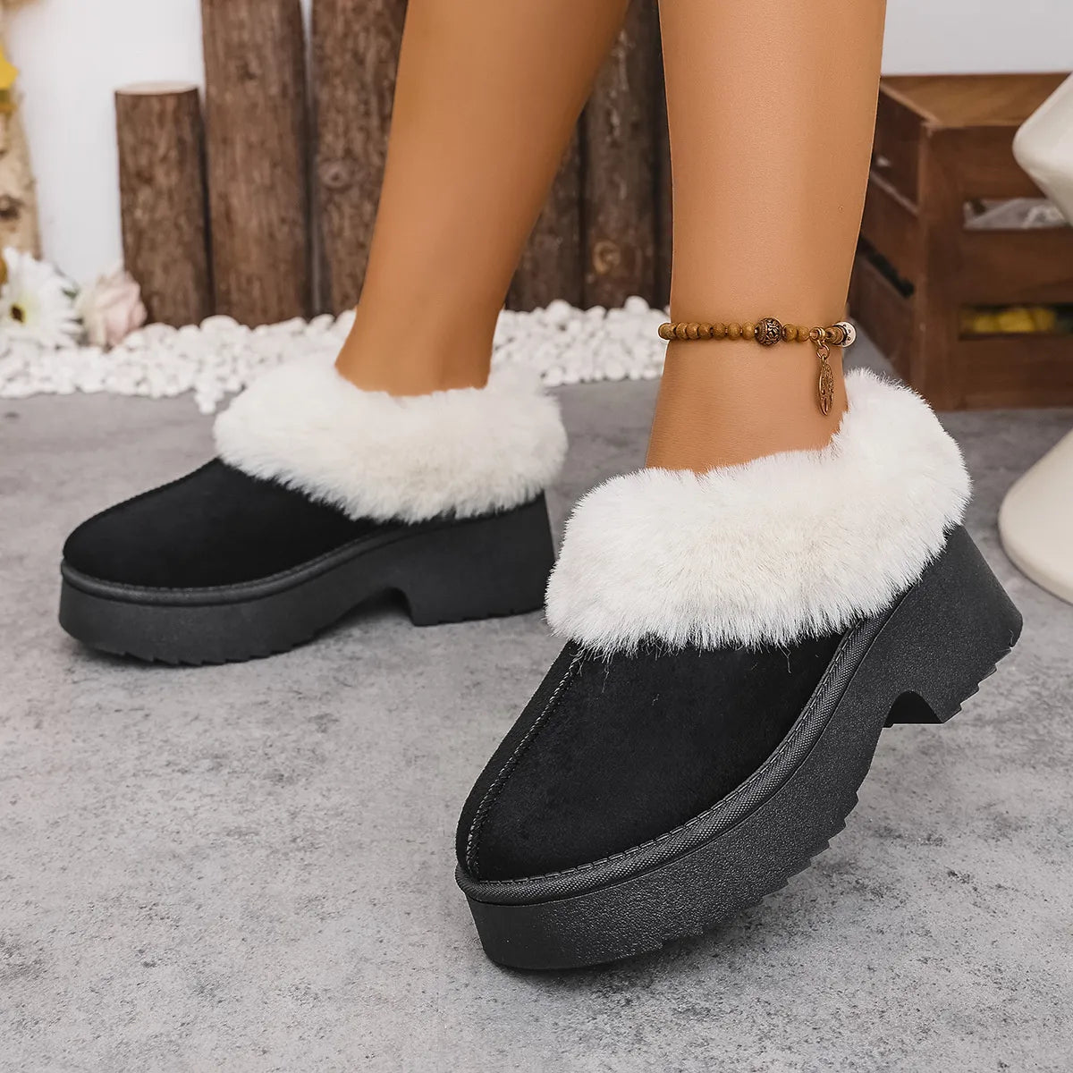 Black / 36