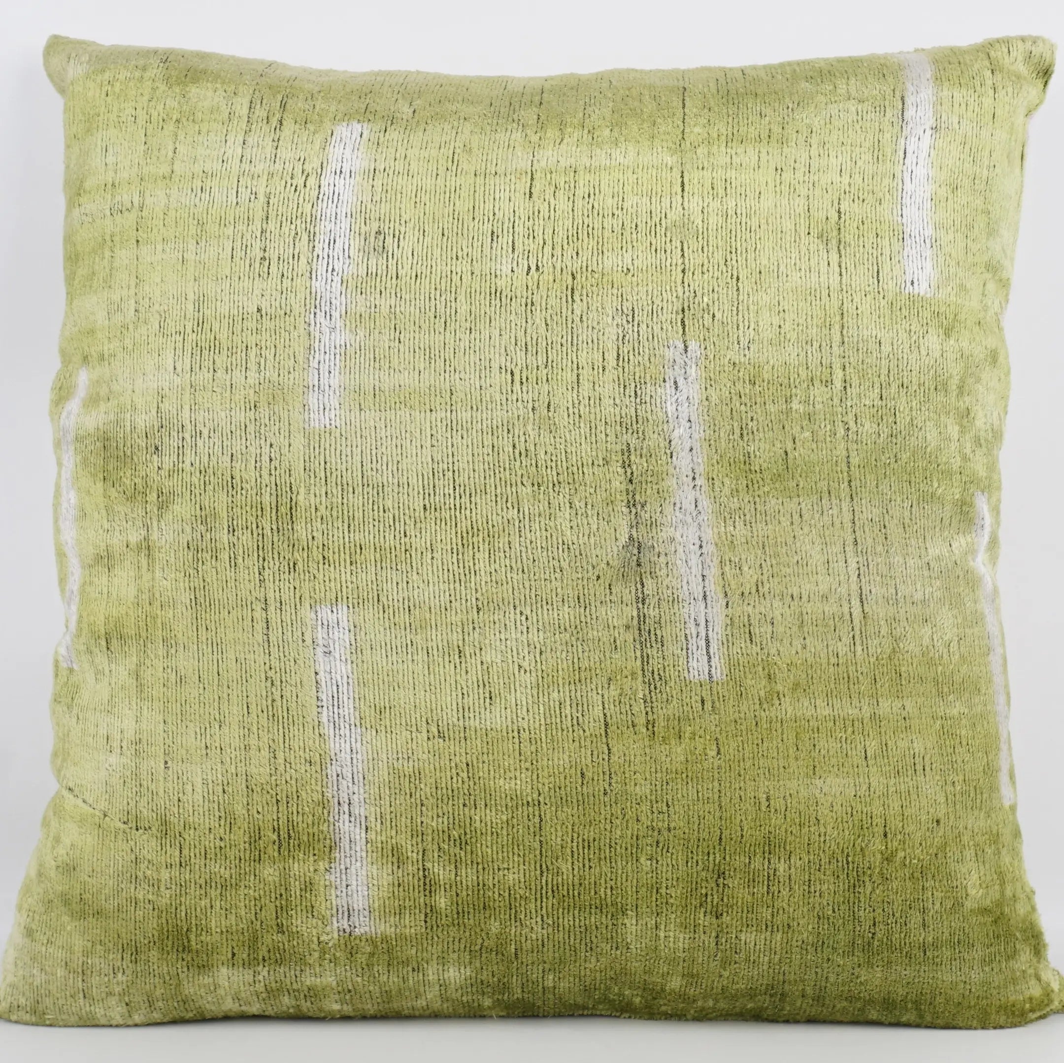 Sage/Whi̇te- Ikat Silk/Velvet Pillowcase 20x20"